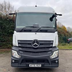 Mercedes Actros 1845