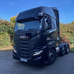 Iveco S-WAY460