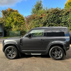 Land Rover Defender Hard top SE D250