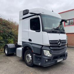 Mercedes Actros 1845