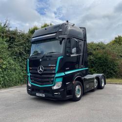 Mercedes Actros 2553